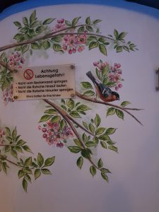 Wandgestaltung mit Vogel